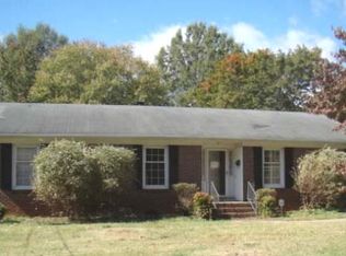 1943 Taylor Dr, Gastonia, NC 28052
