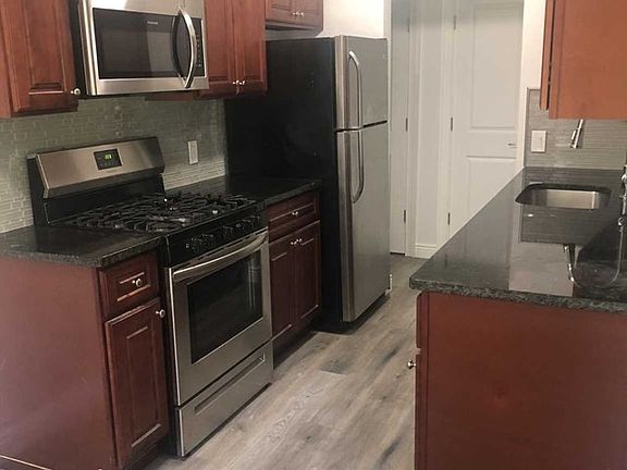 2nd image of 93 Fairview Ave #2