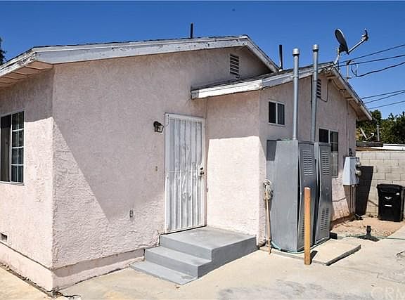 5th image of 156 E 111th Pl