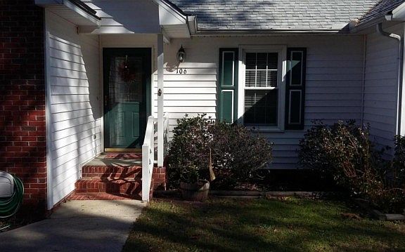 2nd image of 106 Bramblewood Dr
