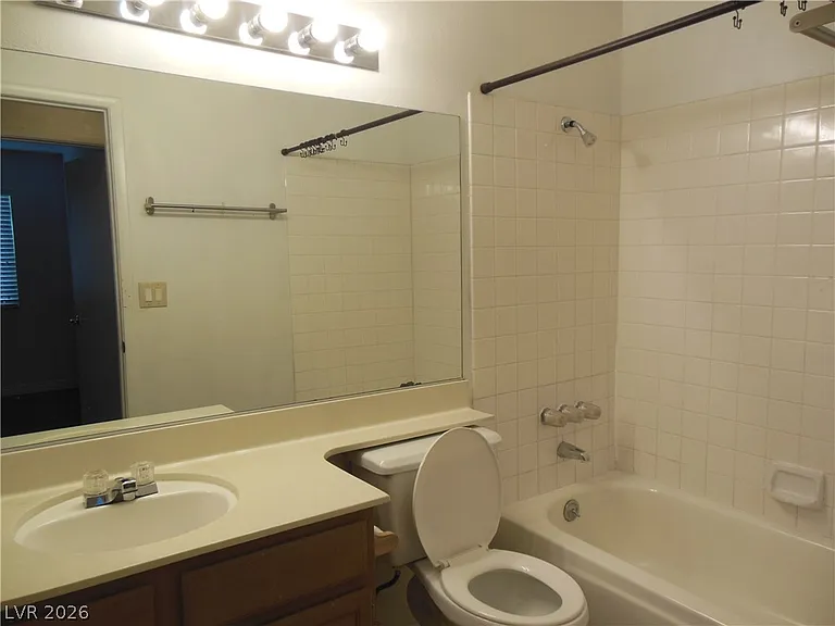 7532 Parnell Ave — Photo 12