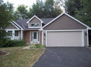 12973 Maple Knoll Way N, Maple Grove, MN 55369