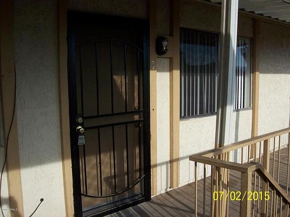 3rd image of 4431 N 53rd Ln APT 3