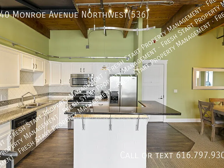 940 Monroe Ave NW #536 — Photo 5