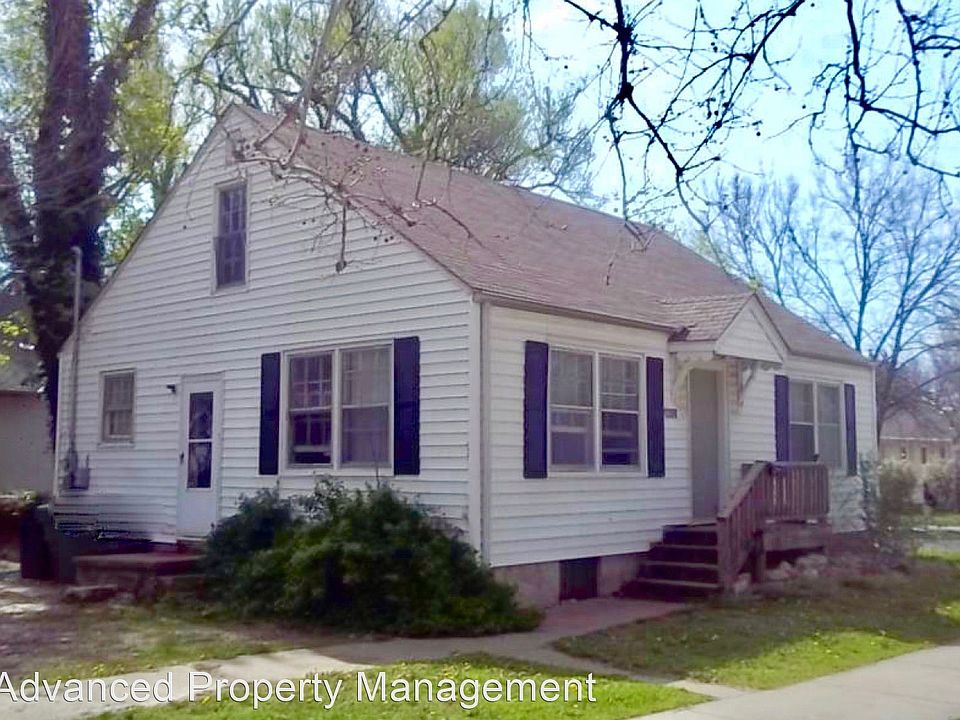1st image of 1200 N Manhattan Ave #B