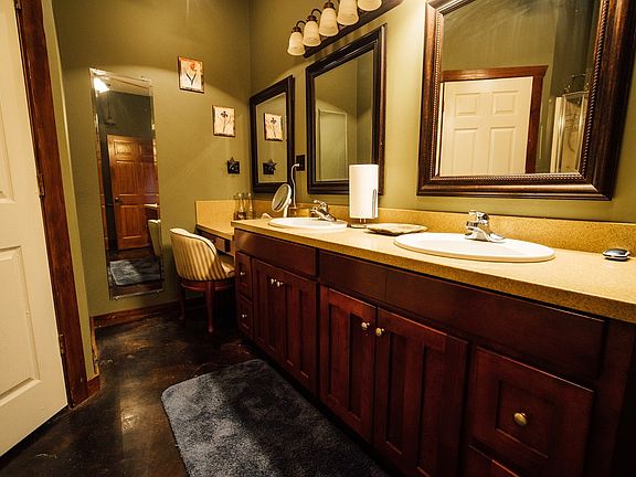 23rd image of this home