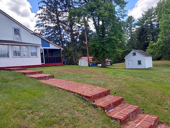 3rd image of 94 Edee Rd