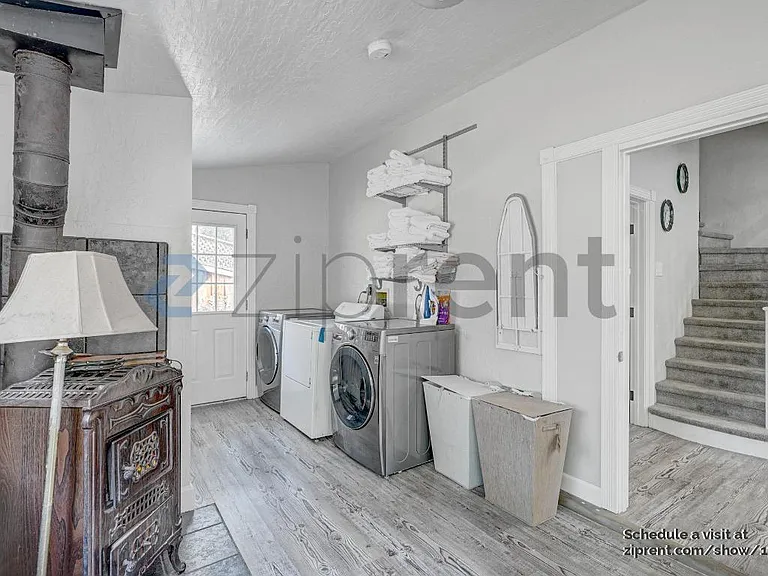 785 Brush Creek Ln — Photo 10