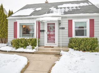 2955 N 79th St, Milwaukee, WI 53222