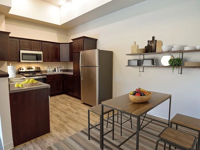 Spanish Peak Apartments — Photo 9