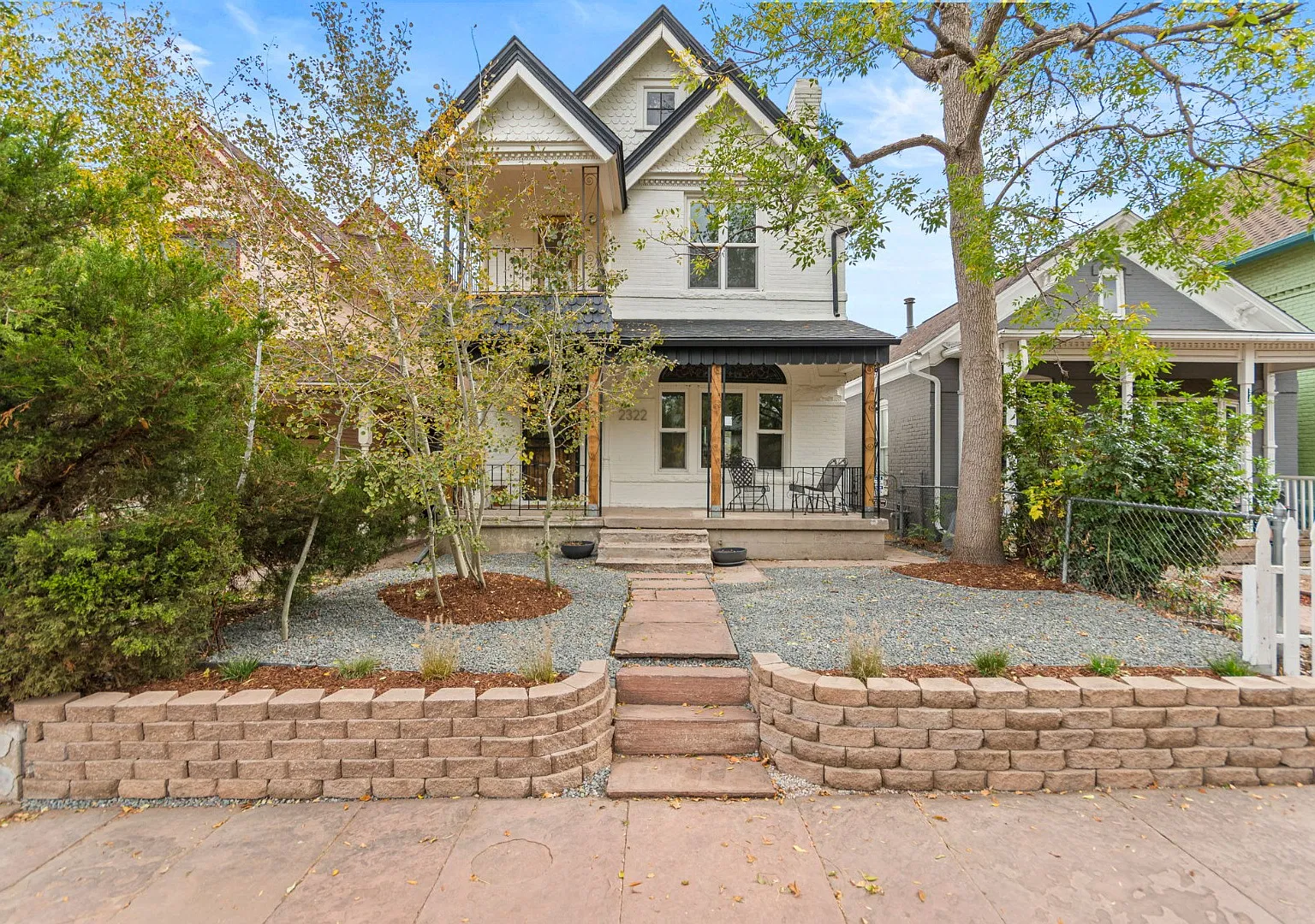 4 bed, 2.0 bath, 2179 sqft, $3,600 — Photo 1