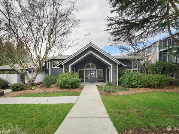 14106 NE 181st Place #F301, Woodinville, WA 98072
