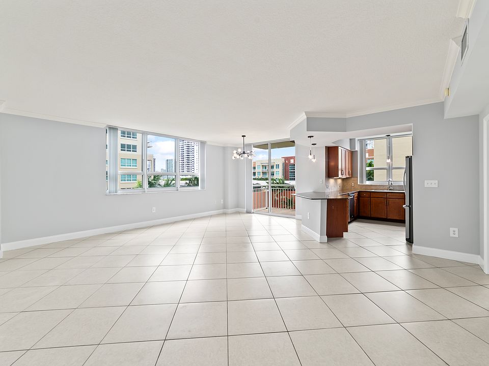 1st image of 2000 N Bayshore Dr #527A