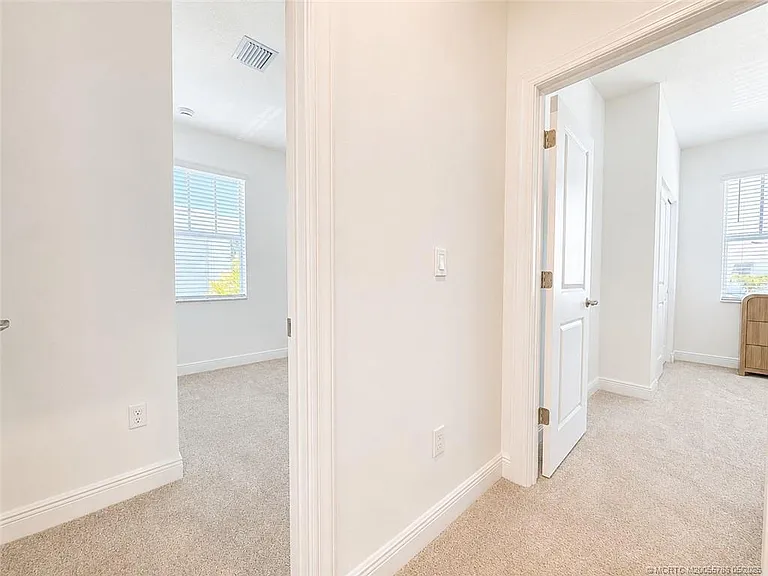 3583 NW Solange Ct — Photo 40