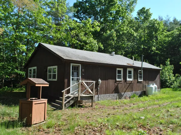 15 Whittum Way, Lebanon, ME 04027