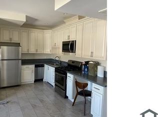953 N Normandie Ave #1B, Los Angeles, CA 90029