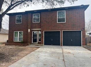 200 Masonwood Dr, Kyle, TX 78640