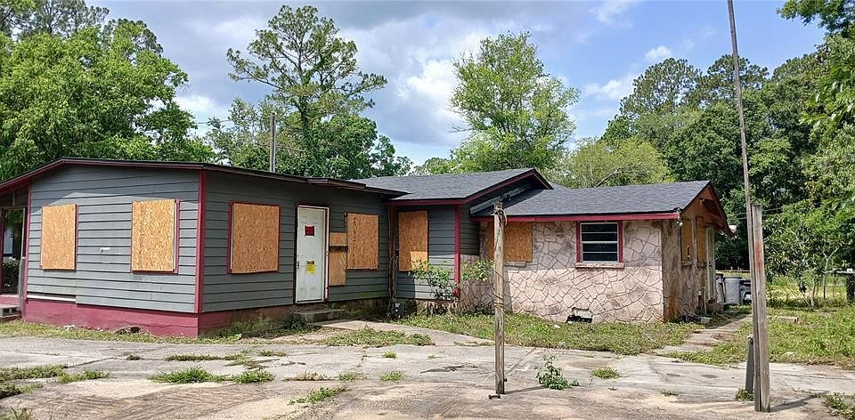 1st image of 5851 Dunmire Ave