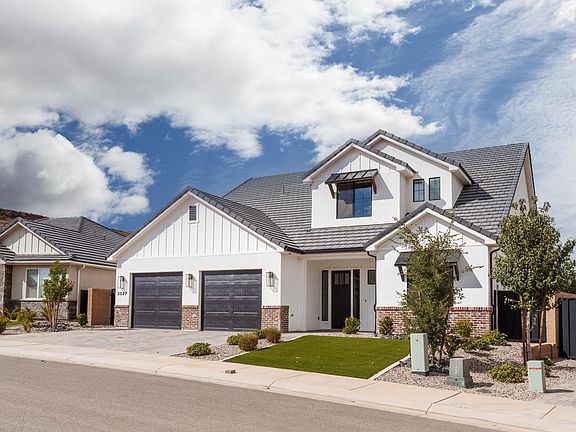 2nd image of 3027 E Rill Dr