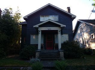 4644 Sunnyside Ave N, Seattle, WA 98103