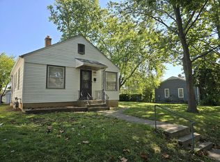 5528 N 32nd St, Milwaukee, WI 53209