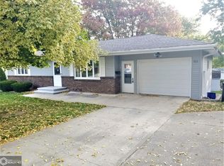 915 Valley View Dr, Ida Grove, IA 51445