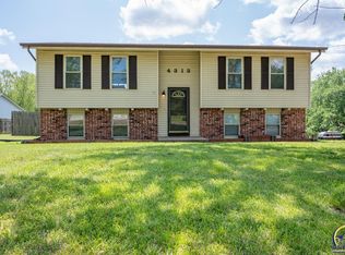 4313 NW Morley St, Topeka, KS 66618