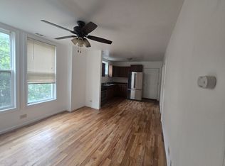 1041 W 61st St APT 2R, Chicago, IL 60621