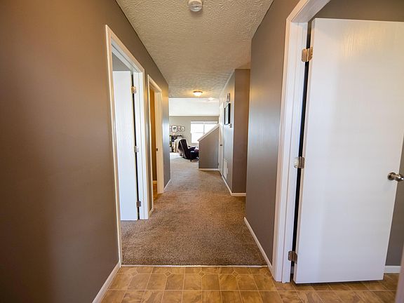 2nd image of 396 Ashford Ave