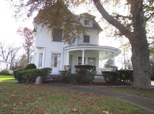 111 Grant St, Newark, NY 14513