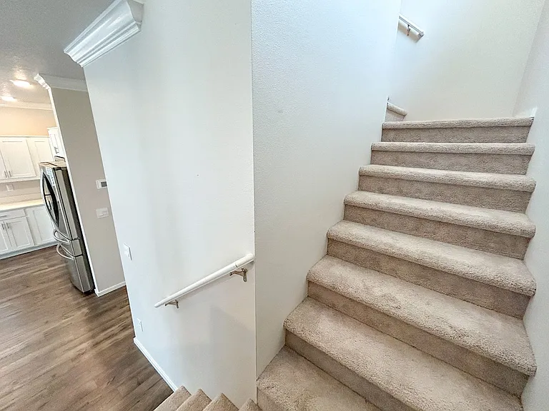 497 Himalaya St NE — Photo 11