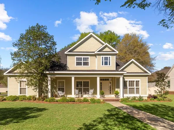 1001 Orchard Cir, Dothan, AL 36305