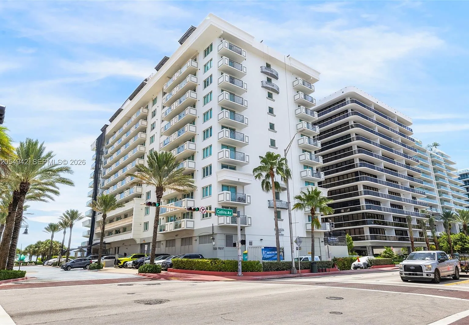 Spiaggia Ocean Condo — Photo 1