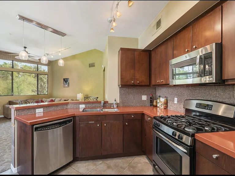 780 E Palm Canyon Dr #202 — Photo 26