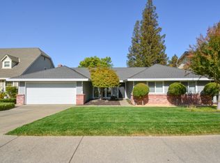 7449 Walnut Rd, Fair Oaks, CA 95628