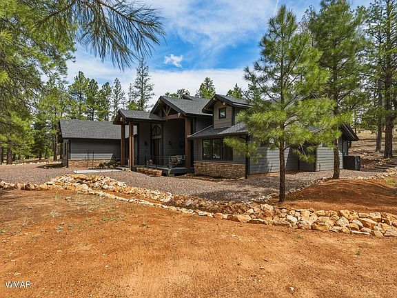 5th image of 3427 Apache Dr
