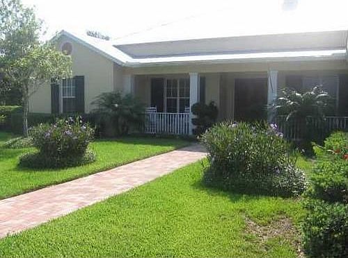 1st image of 1036 E Polo Grounds Dr