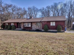 69 Locust Grove Rd, Tinton Falls, NJ 07753