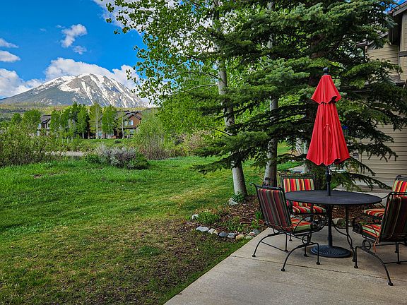 Backyard w/Buffalo Mountain views