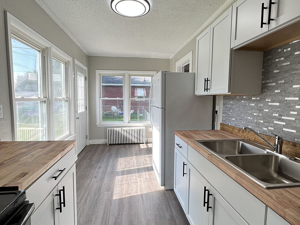 1st image of 1008 1/2 Rhomberg Ave