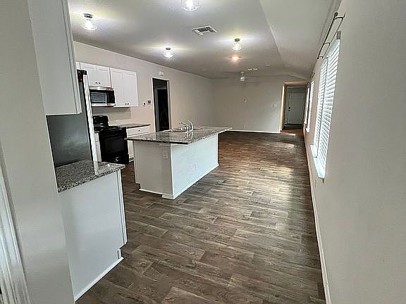 5th image of 4051 Fort Palmer Blvd