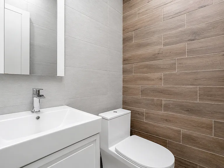 1814 Palmetto St #3 — Photo 7