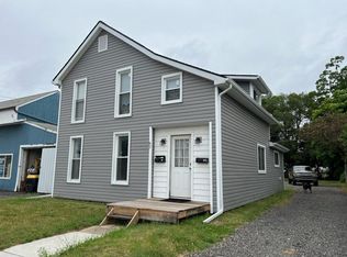 62 N Washington St, Oxford, MI 48371