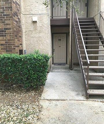 2nd image of 1307 Willoughby Ln APT 5411