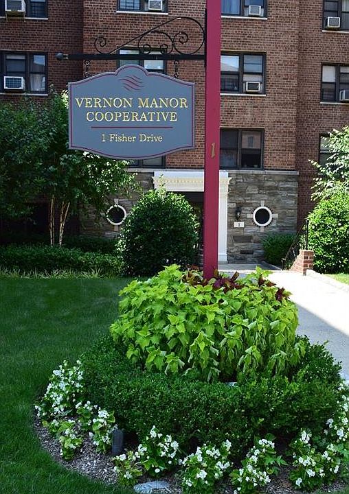 1st image of 1 Fisher Dr APT 308