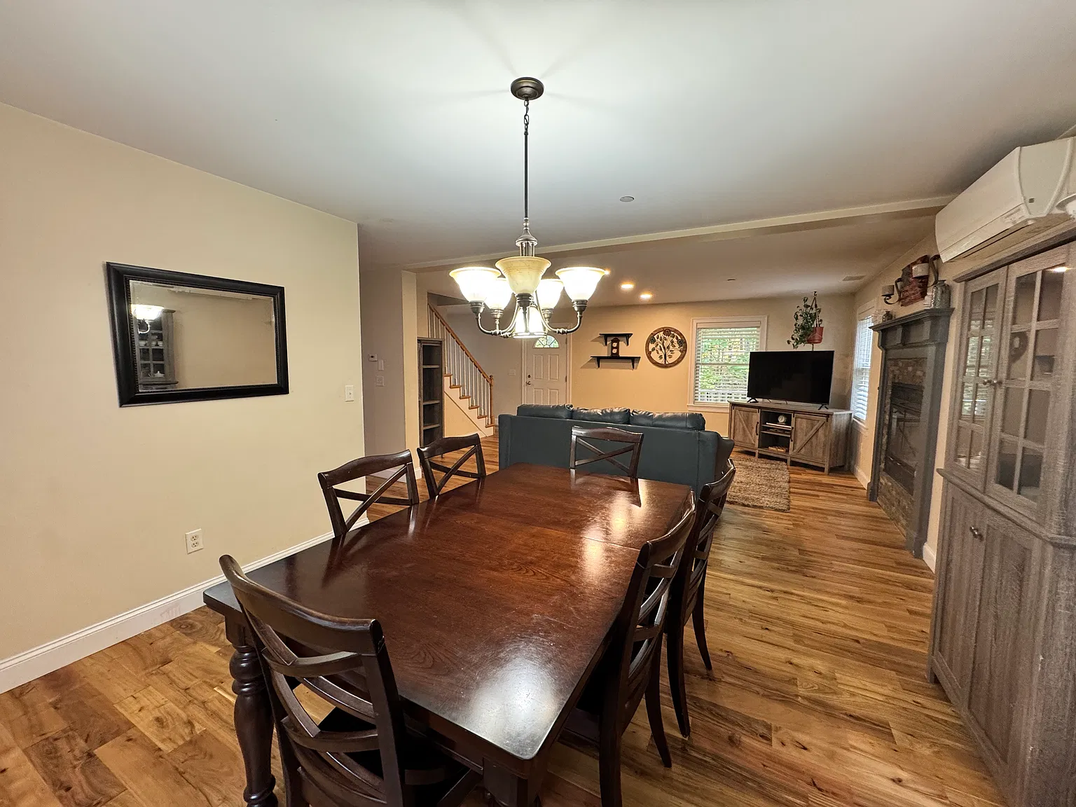 3 bed, 2870 sqft, $3,250 — Photo 4
