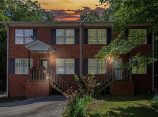 545 Elmwood Rd NW, Atlanta, GA 30318
