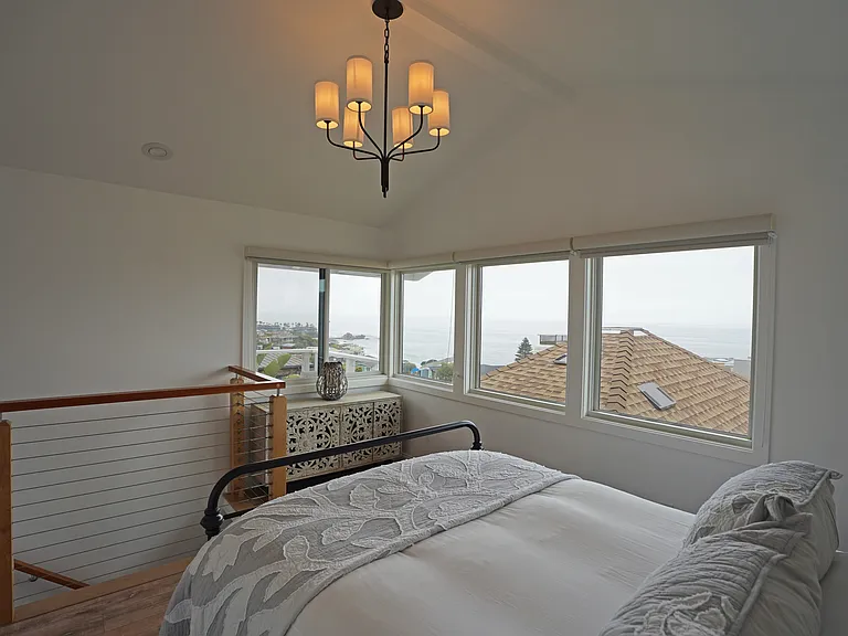 2742 S Coast Hwy — Photo 24
