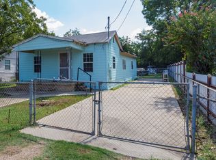 3130 Palacios Ave, Dallas, TX 75212