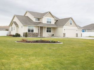 103813 Nicole Dr, Kennewick, WA 99338